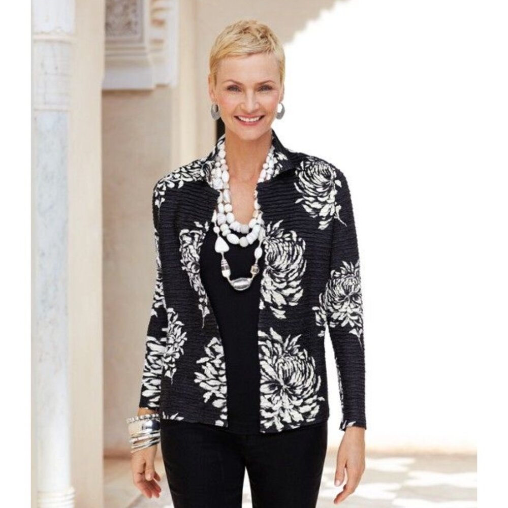 Chico's Exploded Floral Tula Jacket Size 1